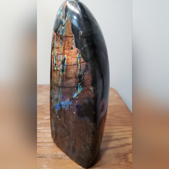 Labradorite Crystal Freeform 1.28 pounds - Picture 11 of 12